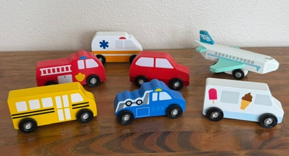 Melissa & Doug Mixed Lot of Wooden Vehicles - 7 in Lot